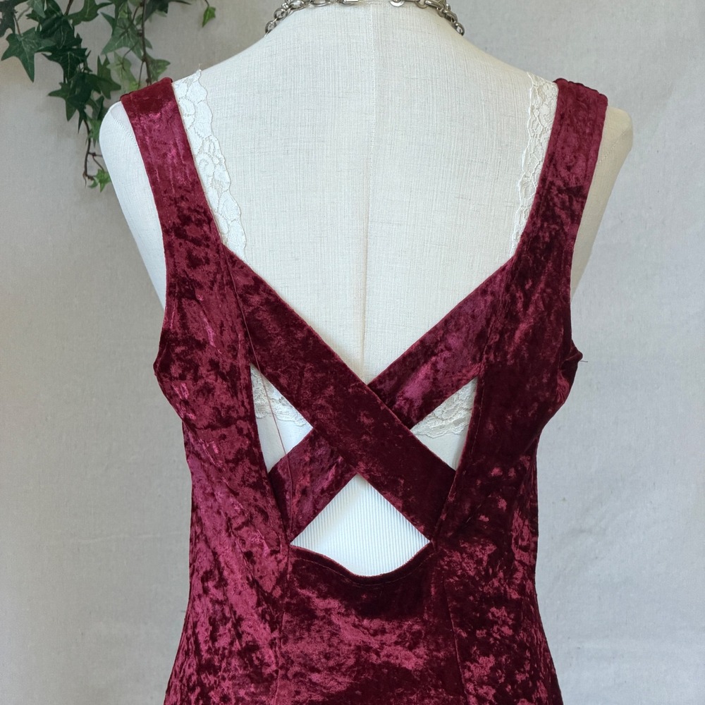 Burgundy Crushed Velvet X-Back Dress Grunge Goth Vintage 90s Medium - Picture 7 of 9
